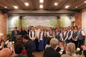 Unsere vielen ehrenamtlichen Helfer und Köche bei der Baltischen Tafelrunde 2017